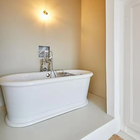 Apartment Host & - Parade Dwelling Saltburn-by-the-Sea