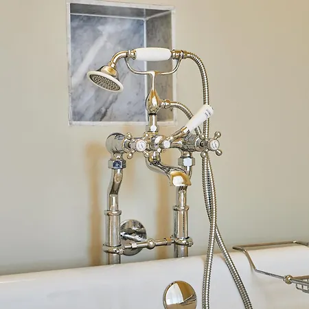 Host & - Parade Dwelling Apartment